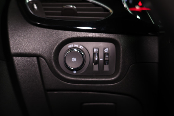 Opel Astra Sports Tourer 1.2 Design & Tech 58000km ! TOPSTAAT ! -2021