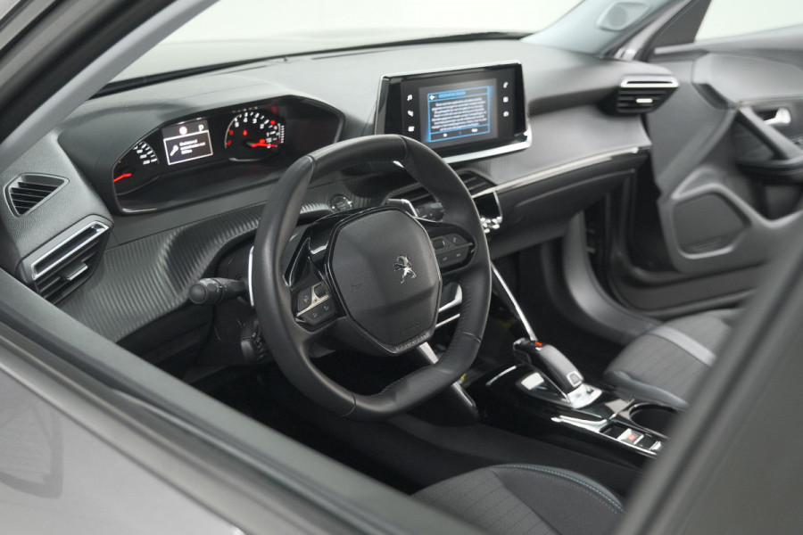 Peugeot 2008 PureTech 130 EAT8 Allure Pack | Trekhaak | Camera | Navigatie | Parkeersensoren