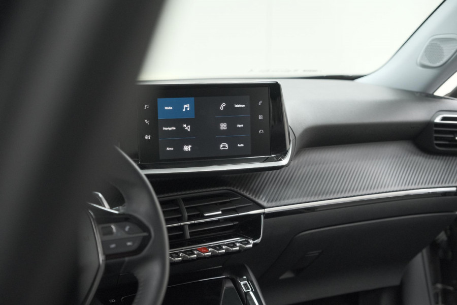 Peugeot 2008 PureTech 130 EAT8 Allure Pack | Trekhaak | Camera | Navigatie | Parkeersensoren