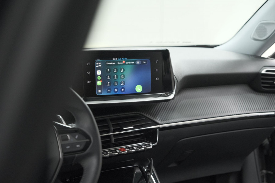 Peugeot 2008 PureTech 130 EAT8 Allure Pack | Trekhaak | Camera | Navigatie | Parkeersensoren