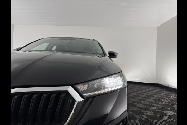 Škoda Octavia Combi 1.4 TSI iV PHEV Business Edition (Plug-in) (INCL-BTW) *FULL-LED | DIGI-COCKPIT | COMFORTSEATS | NAVI-FULLMAP | PRIVACY-GLASS | DAB | SHIFTPADDLES | ECC | PDC | CRUISE | TOWBAR | 18''ALU*