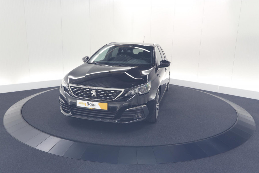 Peugeot 308 SW PureTech 130 GT-line | Trekhaak | Panoramadak | Camera | Alcantara Bekleding | Dodehoekdetectie
