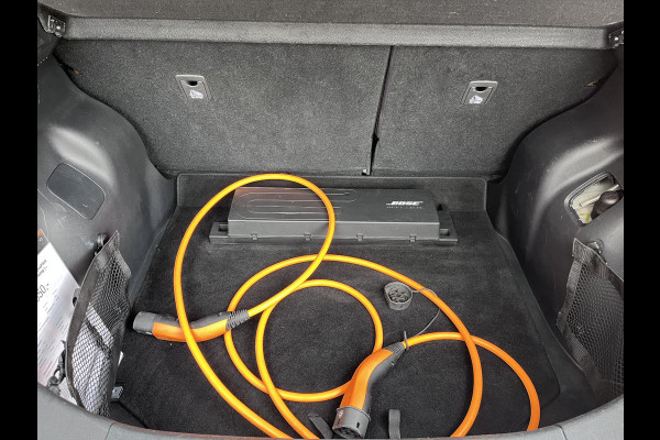 Nissan Leaf Tekna 40 kWh SOH 87,8% | ProPilot | 360 Camera | Stoelverwarming | BOSE | Stuurverwarming |