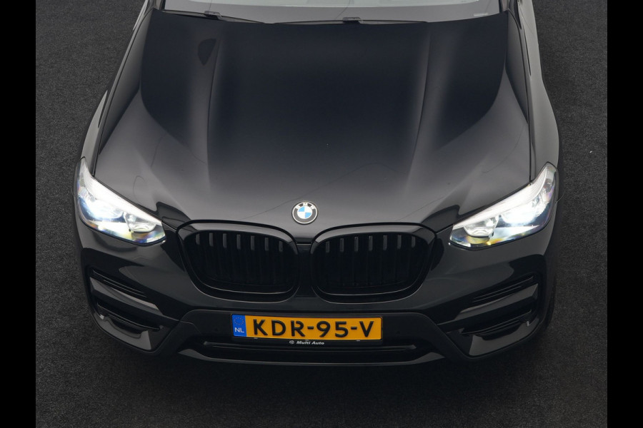 BMW X3 xDrive30e Sportline PHEV 293pk Dealer O.H | Trekhaak Af Fabriek | Panodak | Head Up | Sportstoelen Verwarmd | Sfeerverlichting | Keyless | Apple Carplay | LED Koplampen | Blis | Navigatie | DAB | Cruise Control | Plug In Hybrid |