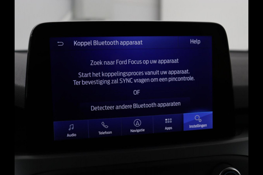 Ford Focus 1.0 EcoBoost Hybrid Titanium Style | Stoelverwarming | Camera | Carplay | Stuurverwarming | Navigatie | Full LED | Park Assist | Climate control | Bluetooth | Cruise control