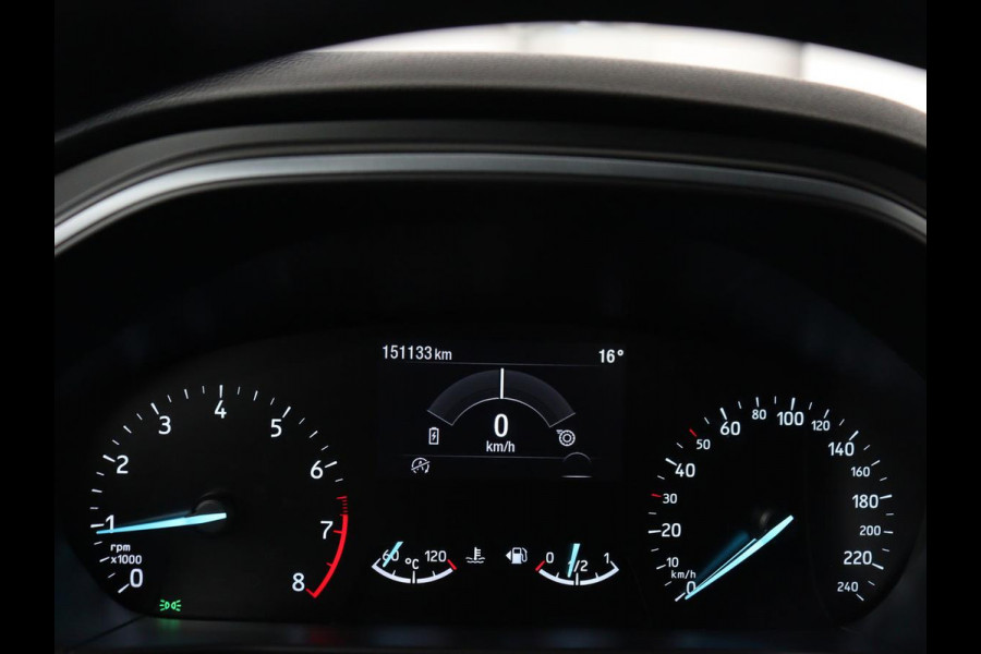 Ford Focus 1.0 EcoBoost Hybrid Titanium Style | Stoelverwarming | Camera | Carplay | Stuurverwarming | Navigatie | Full LED | Park Assist | Climate control | Bluetooth | Cruise control