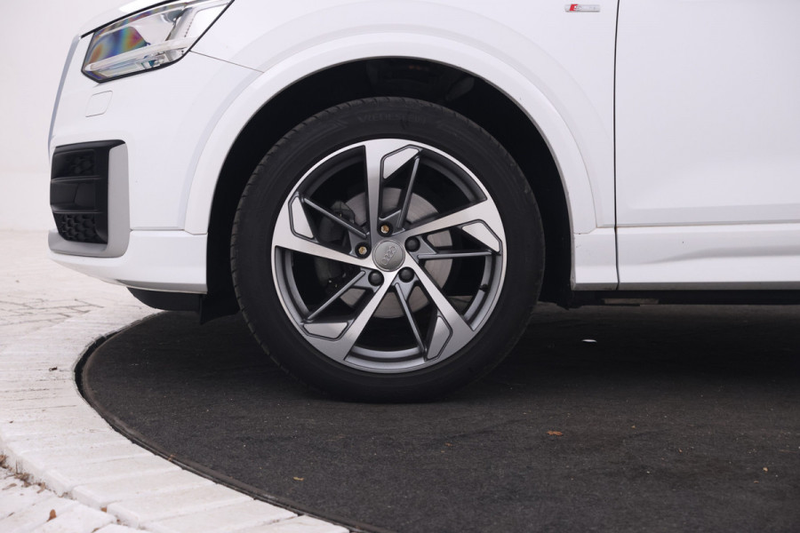Audi Q2 30 TFSI Sport S-line! Leer, Alles in kleur!