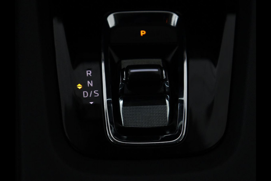 Škoda Octavia 1.4 TSI iV PHEV Business Edition | SOH 91% | Adaptive cruise | Stuurverwarming | Carplay | Navigatie | Parkeerhulp | Full LED | Climate control | Digital Cockpit | Bluetooth | Plug In