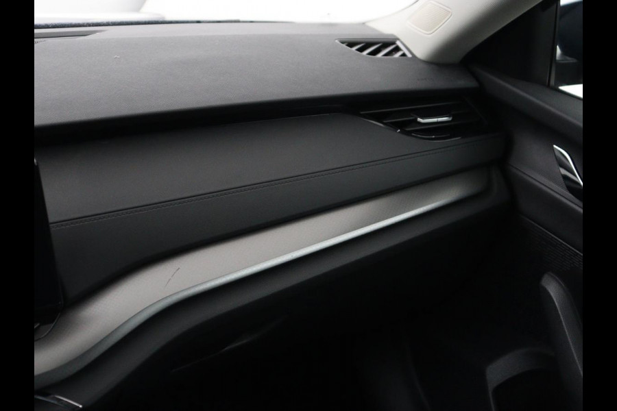 Škoda Octavia 1.4 TSI iV PHEV Business Edition | SOH 91% | Adaptive cruise | Stuurverwarming | Carplay | Navigatie | Parkeerhulp | Full LED | Climate control | Digital Cockpit | Bluetooth | Plug In