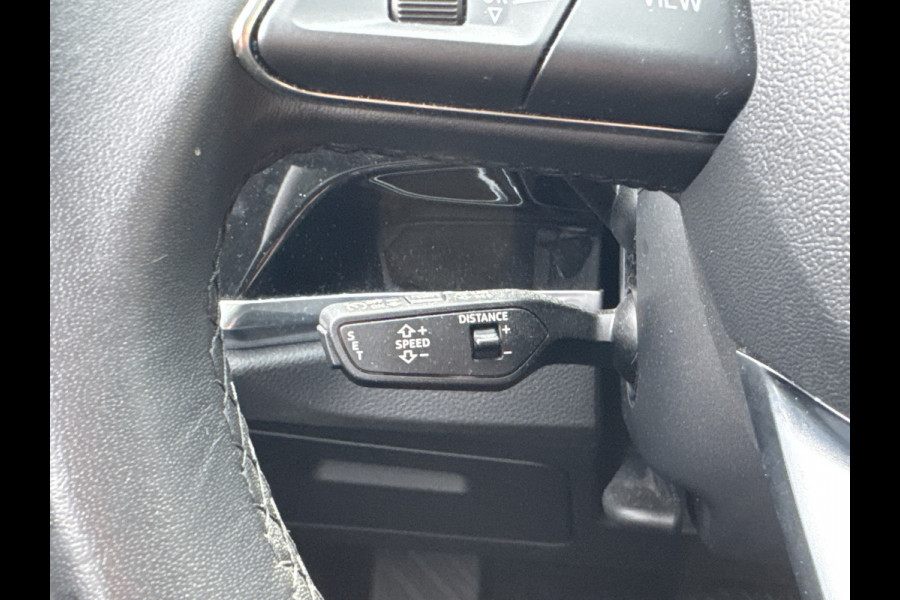 Audi Q3 Sportback 45 TFSI e 245PK BUSINESS EDITION CARPLAY/ACC/STUURVERW.