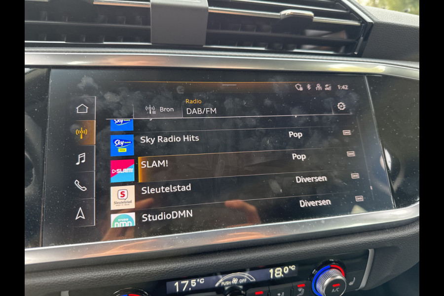 Audi Q3 Sportback 45 TFSI e 245PK BUSINESS EDITION CARPLAY/ACC/STUURVERW.