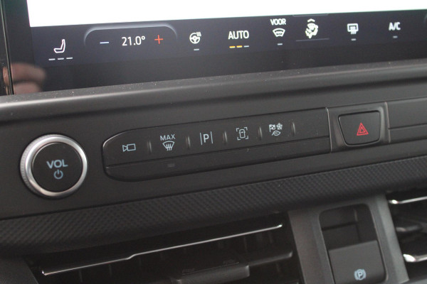 Ford Transit Custom 340 2.5 PHEV L2H1 Limited 233pk | Kombi | Incl. BTW/BPM | Dubbele zijschuifdeur | Privacy Glass | Inklapbare trekhaak | 17 inch lichtmetalen velgen | Driver Assistance Pack Premium | Verwarmbaar stuurwiel