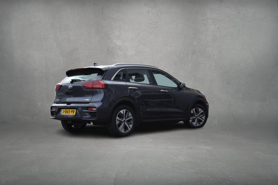 Kia e-Niro DynamicLine 64 kWh | 3 Fase | Navi | Carplay | 17"| Stoelverwarming | Climate