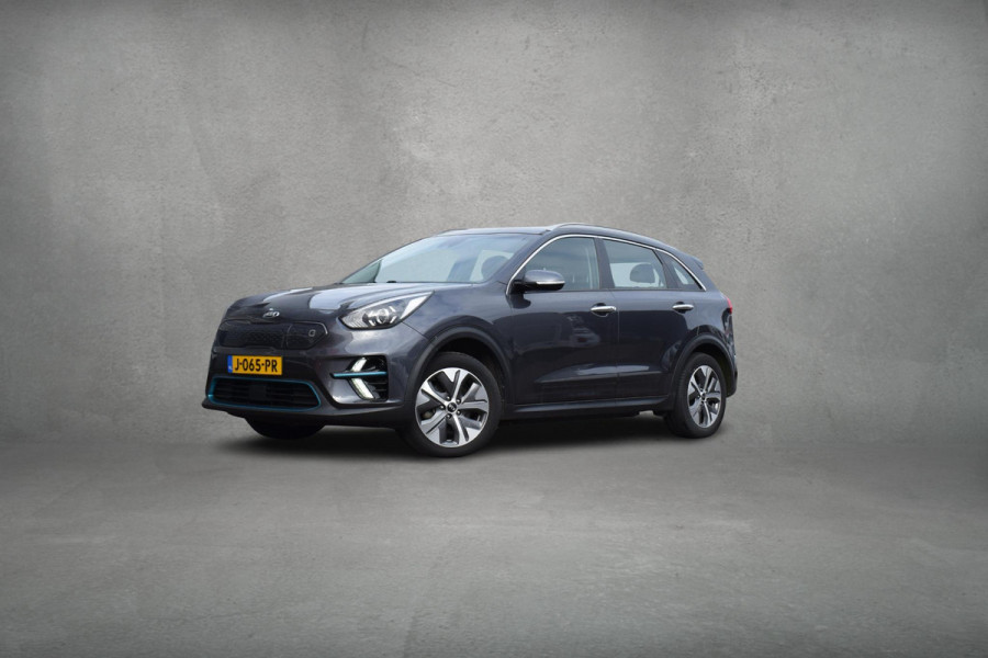 Kia e-Niro DynamicLine 64 kWh | 3 Fase | Navi | Carplay | 17"| Stoelverwarming | Climate