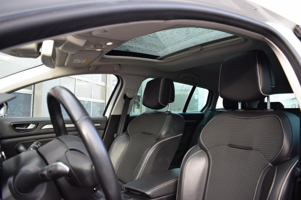 Renault Mégane Estate 1.3 TCe Bose | Cruise | Bose | Carplay | Pano |