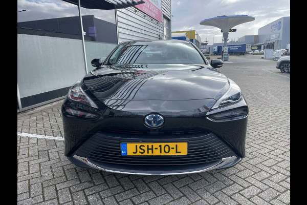 Toyota Mirai Dynamic / camera/ stoelverwarming / BTW auto