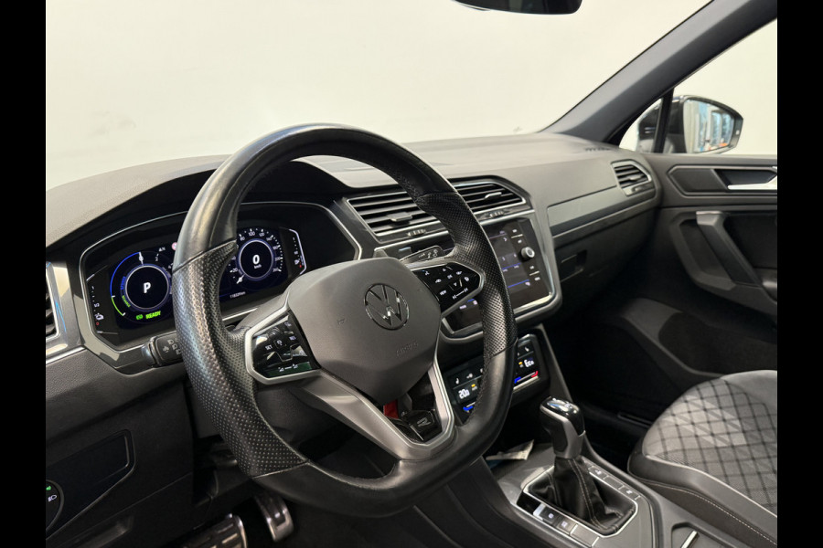 Volkswagen Tiguan 1.4 TSI eHybrid R-Line Business+ PDC NAVI ACC IQ Light Panoramadak