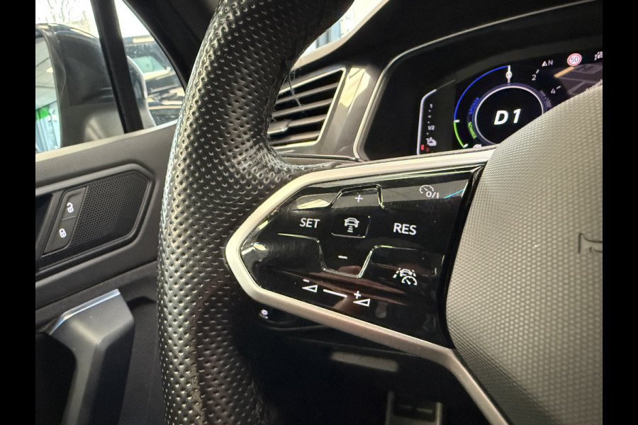 Volkswagen Tiguan 1.4 TSI eHybrid R-Line Business+ PDC NAVI ACC IQ Light Panoramadak