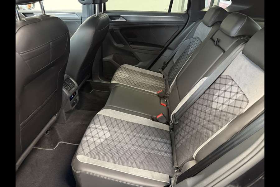 Volkswagen Tiguan 1.4 TSI eHybrid R-Line Business+ PDC NAVI ACC IQ Light Panoramadak