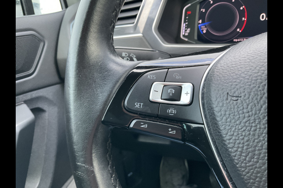 Volkswagen Tiguan 1.5 TSI R-Line Business Pano Carplay Massage Stoelverw Adap.Cruise Digitaal Vol opties!