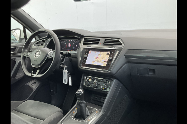 Volkswagen Tiguan 1.5 TSI R-Line Business Pano Carplay Massage Stoelverw Adap.Cruise Digitaal Vol opties!