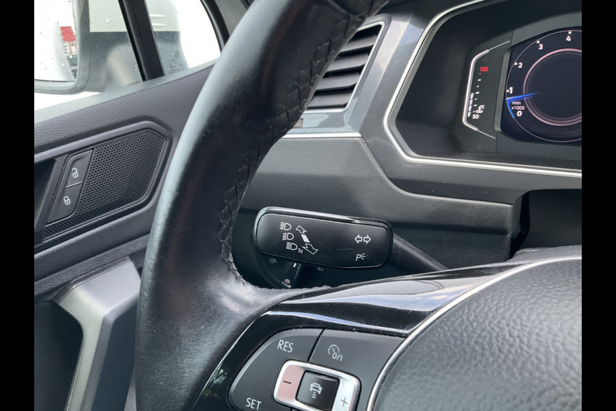 Volkswagen Tiguan 1.5 TSI R-Line Business Pano Carplay Massage Stoelverw Adap.Cruise Digitaal Vol opties!