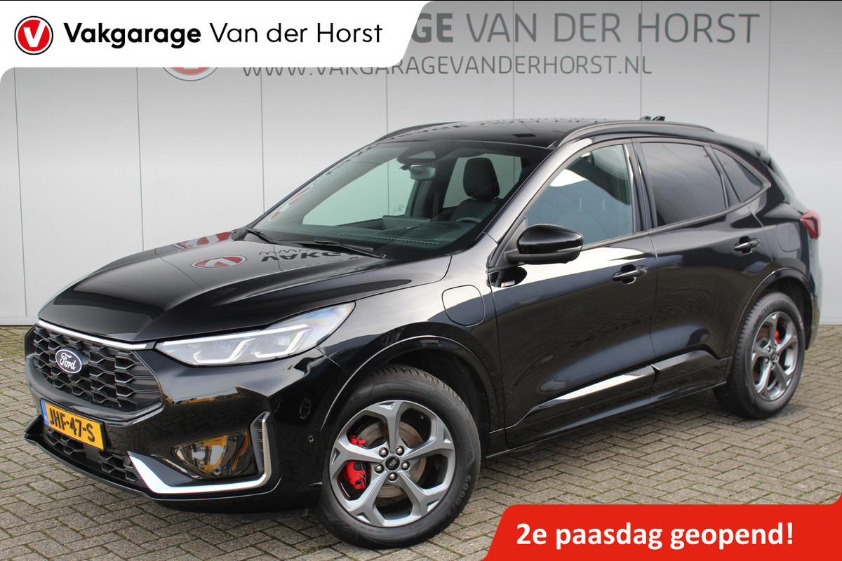 Ford Kuga 2.5-243pk PHEV ST-Line X. Trekgewicht 2.100kg. Nieuw Model ! Van €. 54.937,- voor €. 43.735,- Trekgewicht van 2.100kg ! Elektr. panodak., elektr. trekhaak, stoel-, stuur- en voorraamverw., 360gr. Camera, HUD, AppleCarplay/Androidauto, Elektr. verstelb. comfortstoelen, LED verl.