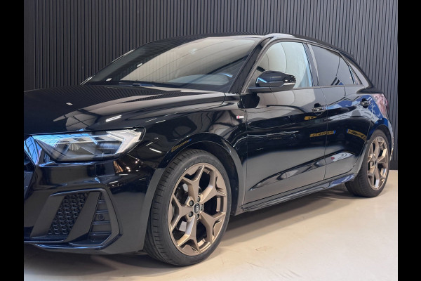 Audi A1 SPORTBACK 35 TFSI 3X S-LINE | LED | CAMERA | CARPLAY