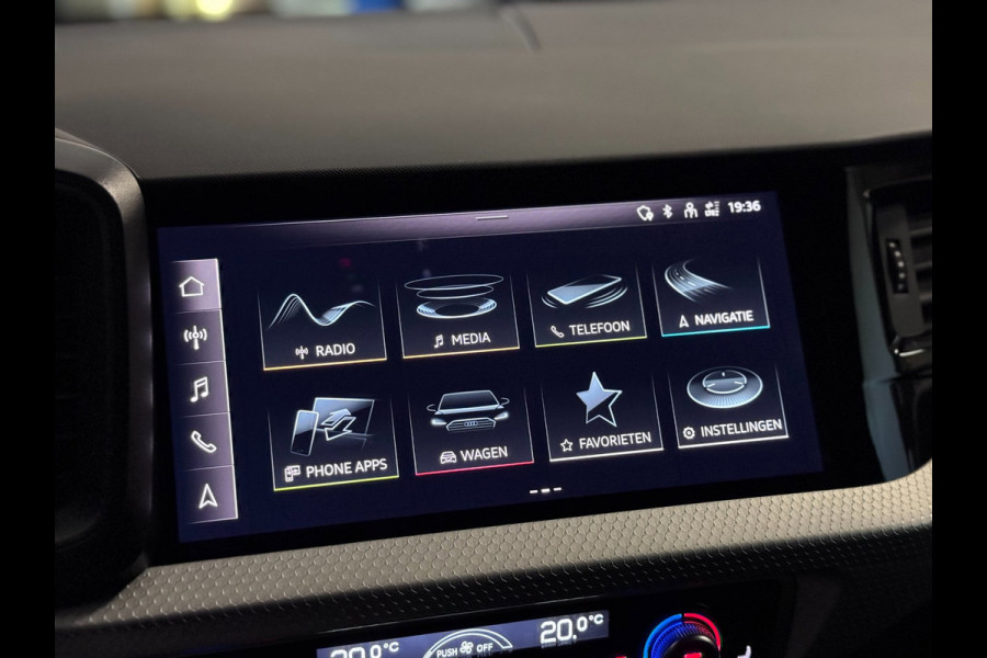 Audi A1 SPORTBACK 35 TFSI 3X S-LINE | LED | CAMERA | CARPLAY