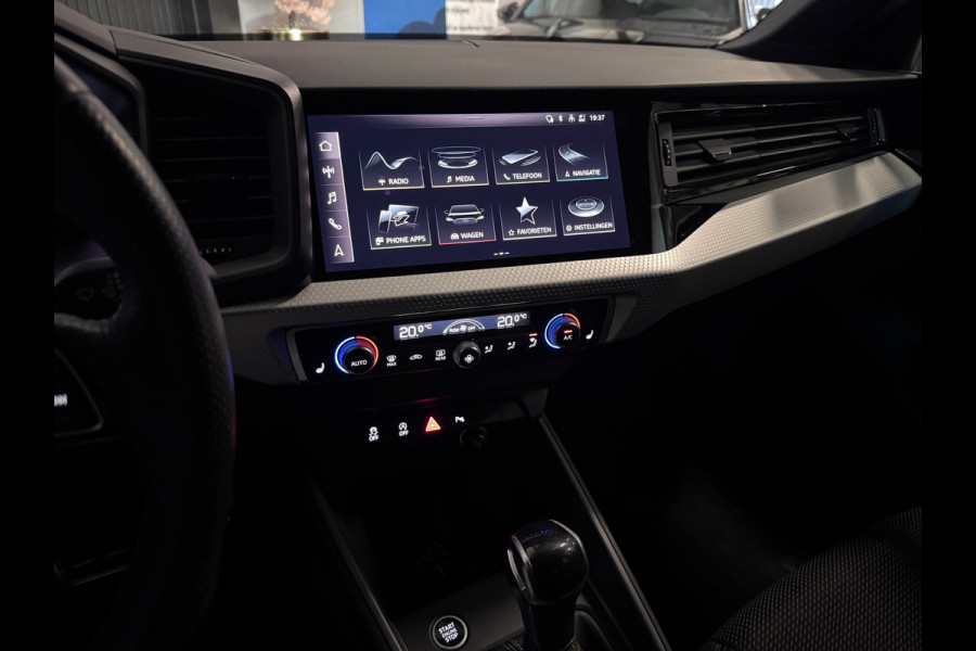 Audi A1 SPORTBACK 35 TFSI 3X S-LINE | LED | CAMERA | CARPLAY