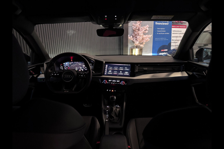 Audi A1 SPORTBACK 35 TFSI 3X S-LINE | LED | CAMERA | CARPLAY