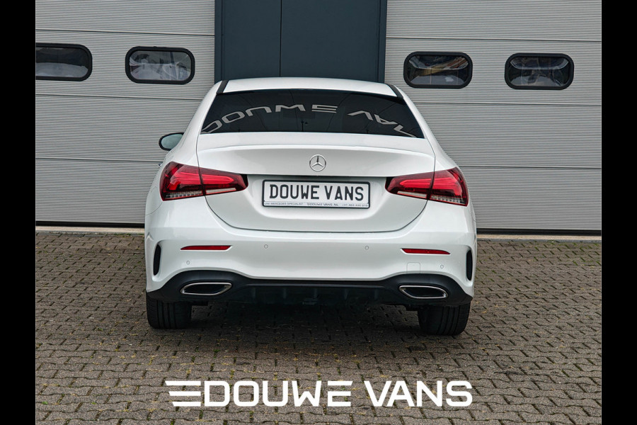 Mercedes-Benz A-Klasse 250e Sedan AMG Panorama Memory Night Pakket Ambienteverlich. Multibeam LED VOL