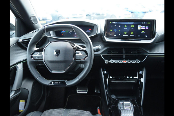 Peugeot e-2008 EV GT Avantage 54 kWh 3 FASE | NAVI & CARPLAY | CAMERA MET SENSOREN | E.C.C. |