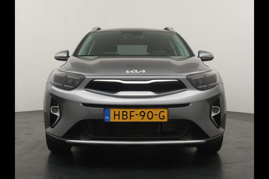 Kia Stonic 1.0 T-GDi MHEV DynamicPlusLine - Apple/Android Carplay - Navigatie - Cruise Control - Stoel/Stuurverwarming - Lichtmetalen Velgen - Fabrieksgarantie t/m 28-01-2032
