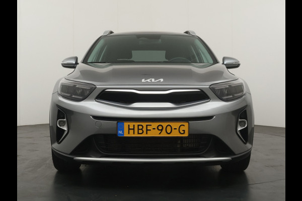 Kia Stonic 1.0 T-GDi MHEV DynamicPlusLine - Apple/Android Carplay - Navigatie - Cruise Control - Stoel/Stuurverwarming - Lichtmetalen Velgen - Fabrieksgarantie t/m 28-01-2032