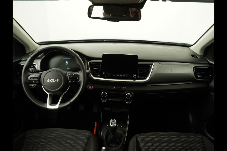 Kia Stonic 1.0 T-GDi MHEV DynamicPlusLine - Apple/Android Carplay - Navigatie - Cruise Control - Stoel/Stuurverwarming - Lichtmetalen Velgen - Fabrieksgarantie t/m 28-01-2032