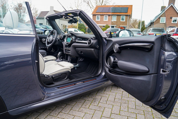 MINI Cabrio 2.0 Cooper S Hammersmith | Cabriolet | Camera | Dealer onderhouden | Stoelverwarming | Luxe Leder | NAP |