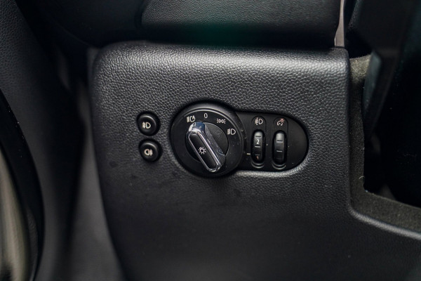 MINI Cabrio 2.0 Cooper S Hammersmith | Cabriolet | Camera | Dealer onderhouden | Stoelverwarming | Luxe Leder | NAP |