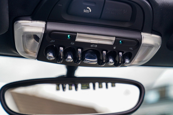 MINI Cabrio 2.0 Cooper S Hammersmith | Cabriolet | Camera | Dealer onderhouden | Stoelverwarming | Luxe Leder | NAP |