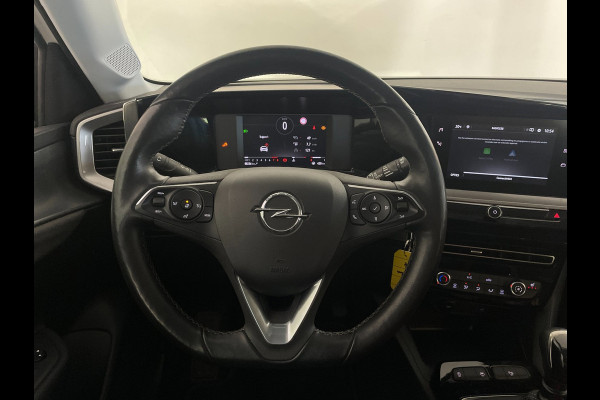 Opel Mokka 1.2 Edition 100PK AIRCO NAVI CRUISE APPLE CARPLAY ANDROID AUTO CAMERA STOELVER STUURVERW ZWARTE VELGEN PDC NIEUWSTAAT