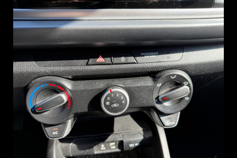 Kia Rio 1.0 TGDI ComfortPlusLine Navigator | Navigatie | Camera | DAB | Lichtmetalen Velgen |