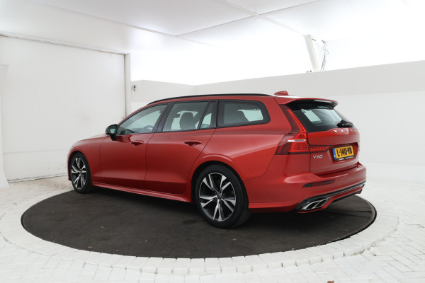 Volvo V60 2.0 D4 R-Design Sport pack, Leer, Climate, Trekhaak
