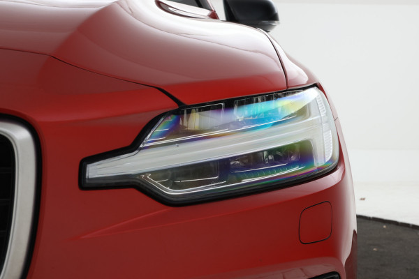 Volvo V60 2.0 D4 R-Design Sport pack, Leer, Climate, Trekhaak