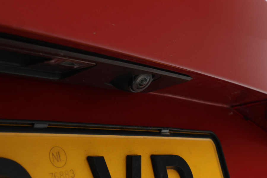 Volvo V60 2.0 D4 R-Design Sport pack, Leer, Climate, Trekhaak