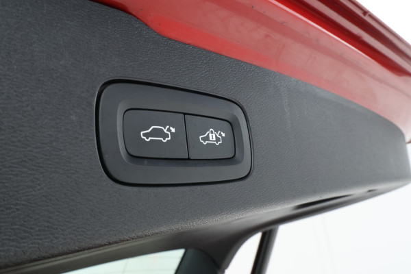 Volvo V60 2.0 D4 R-Design Sport pack, Leer, Climate, Trekhaak