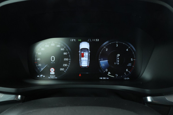 Volvo V60 2.0 D4 R-Design Sport pack, Leer, Climate, Trekhaak