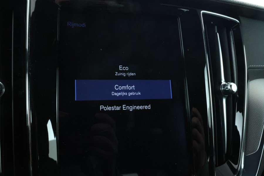 Volvo V60 2.0 D4 R-Design Sport pack, Leer, Climate, Trekhaak