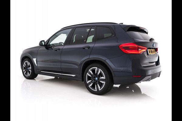 BMW iX3 High Executive 80 kWh [ 3-Fase -11kW] {SOH-98%} (INCL-BTW) Aut. *PANO | LEATHER | HARMAN/KARDON | FULL-LED | BLINDSPOT | MEMORY-PACK | DIGI-COCKPIT | HEATED-SPORTSEATS | KEYLESS | TOPVIEW | DAB+ | NAVI-FULLMAP | HEAD-UP | ...