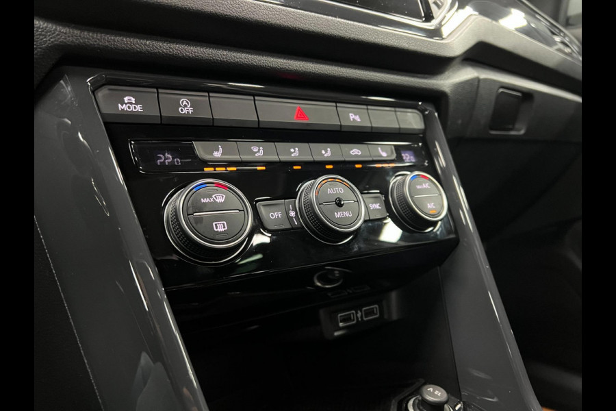 Volkswagen T-Roc Sport | Pano | Virtual | Led | Acc | DSG