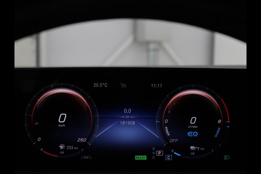 Mercedes-Benz CLA-Klasse Shooting Brake 250e AMG Limited | Stoelverwarming | Carplay | Leder/Alcantara | Camera | Sfeerverlichting | Navigatie | Park Assist | Widescreen | Dodehoek detectie | PHEV | Plug In